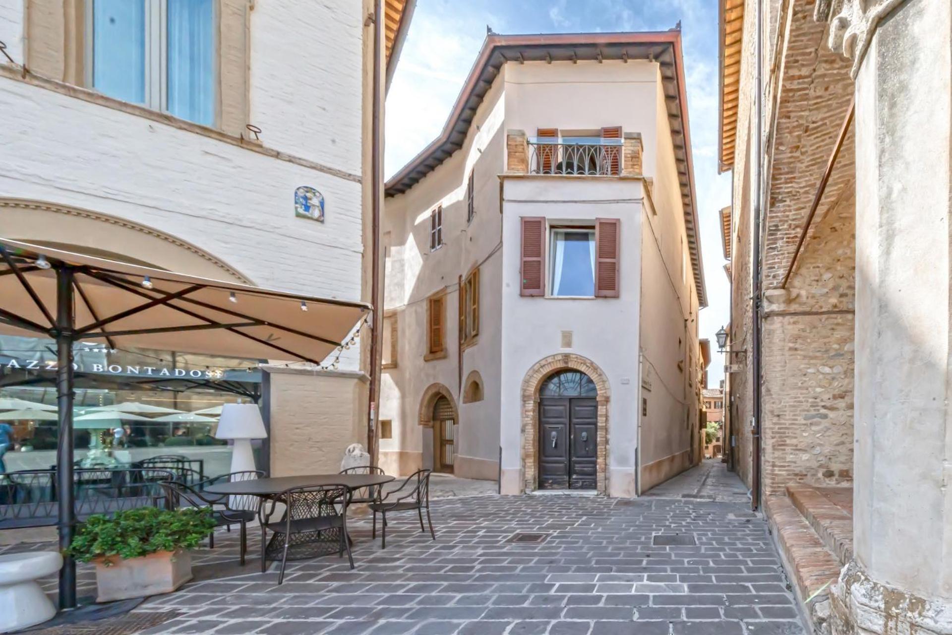 L'Angolo Di Zia Anna Montefalco Exterior foto